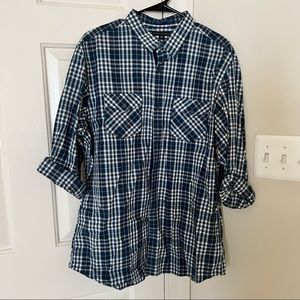 Lot of 4 Banana Republic Men’s button up shirts